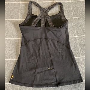 🏋️‍♀️ LUCY ActiveWear Sports T Back